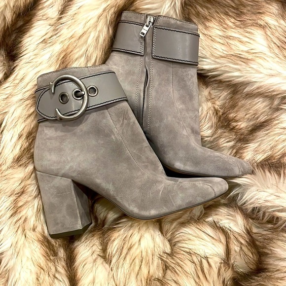 NEW | COACH | Dara Bootie | Dove Gray Suede Logo Boots | Size 6 Women’s - Picture 2 of 7